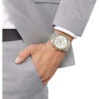 Michael Kors Chronograph Lexington MK8344 am Handgelenk – elegante Herren Uhr aus Edelstahl in Gold Silber mit Chronograph und Datumsanzeige - Bild 5